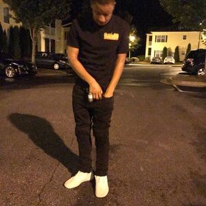 Meet your Posher, Joshua